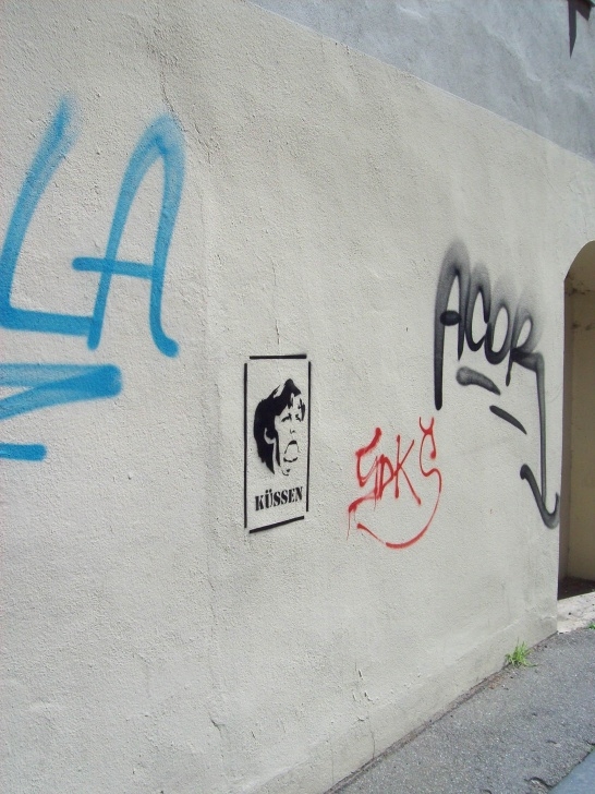 Marvelous Stencil Graffiti Street Art Courses File:lübeck Stencil Graffiti Street Art - Wikimedia Commons Image